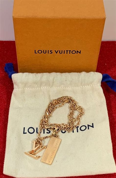 louis vuitton halskette|Louis Vuitton boxes.